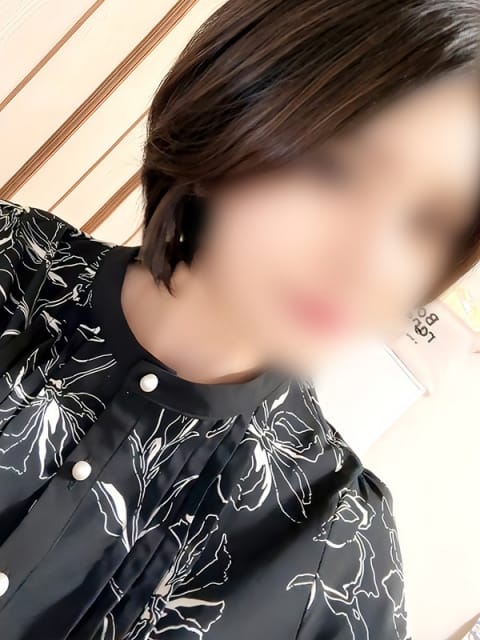 鈴葉(すずは) Mrs.（ミセス）ジュリエット (東広島発)