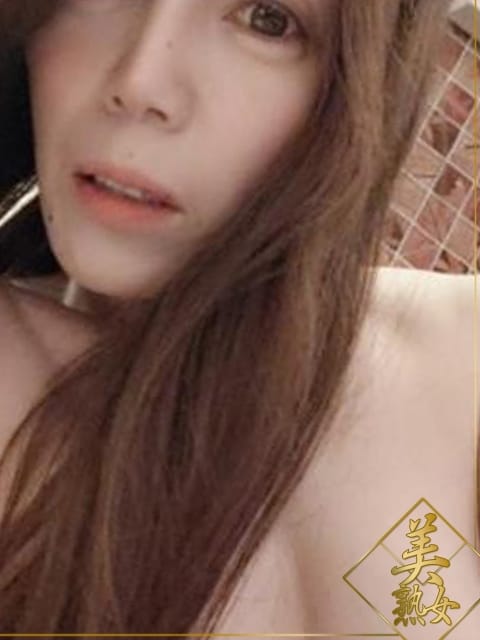 若林 千夏◆帰ってきた人気妻 熟女の品格「四十路、五十路喜んで」 (裾野発)
