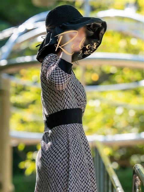 さゆり 40代からのリアル鹿児島美熟女REBORN (天文館通発)