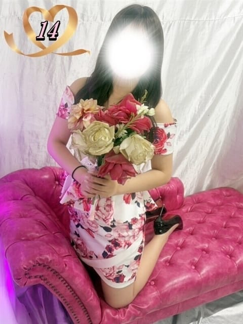 くもり クイーン＆プリンセス（完全日本人専門店） (小山発)