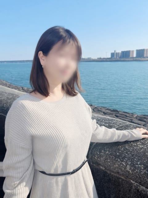 瑠美花 マドンナSANSAIN (宮崎発)