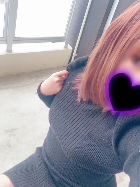 萌音【ﾓﾈ】 沖縄愛人Club Madonna-マドンナ- (那覇発)