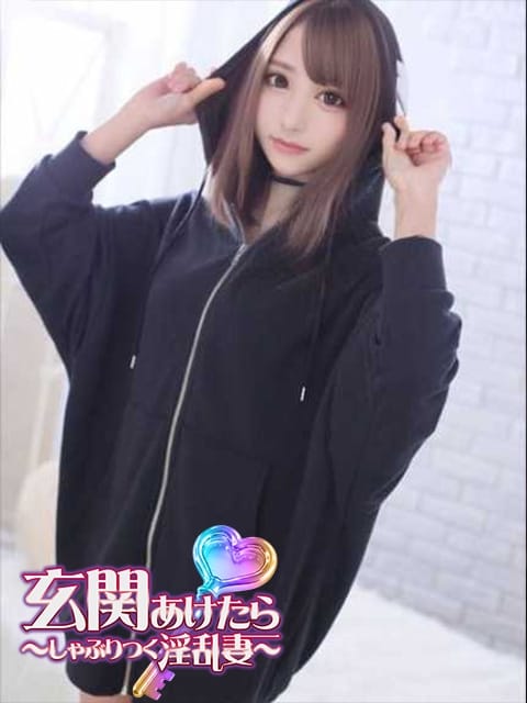 まゆみ 玄関あけたら～しゃぶりつく淫乱妻 (浜松発)