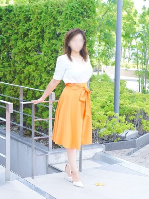 篠原 藍依 こあくまな熟女たち本厚木店(KOAKUMAグループ) (厚木・本厚木発)