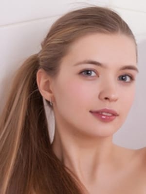 キャメロン ブロンドワールド旭川店 (旭川発)