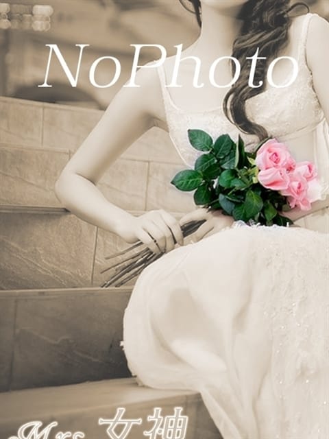 さとみ ～優しい若妻倶楽部～Mrs.女神 (鶯谷発)