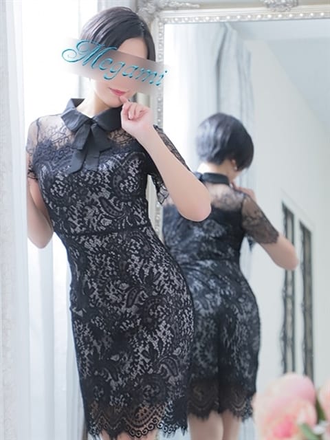 こまち ～優しい若妻倶楽部～Mrs.女神 (大塚発)