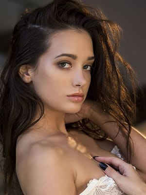 カリーナ ヨーロピアンスタイル (三宮発)