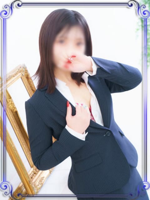 斉藤あかり e女商事 (池袋発)