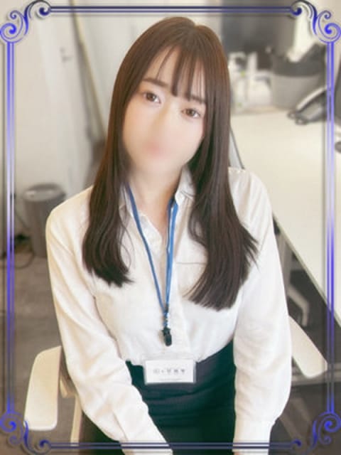 水瀬あいり e女商事 (池袋発)