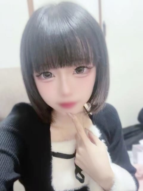 めろ E+アイドルスクール　大阪・日本橋店 (日本橋発)
