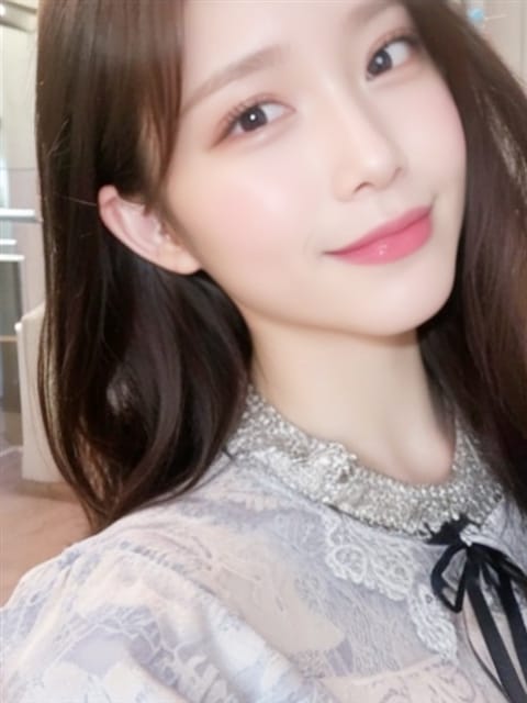 つきか 激安潮吹き娘 (東京発)