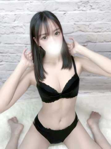 ゆう†未経験清楚スレンダー18歳 GALAXY PLUS (菊陽発)