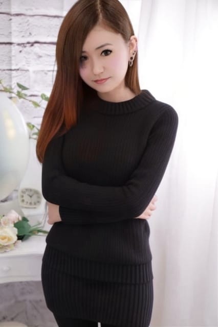 あきほ ごっくん大好き！根本からしゃぶりつく若奥様 (刈谷発)