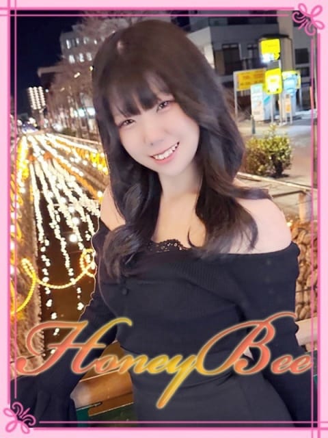 みる（潮吹き女子大生&times;ドM！ Honey Bee（ハニービー） (熊谷発)