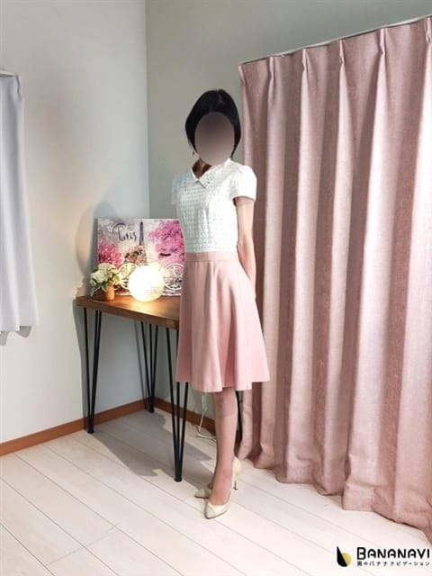 なな 素人・人妻 SHIRAYURI（しらゆり） (焼津発)