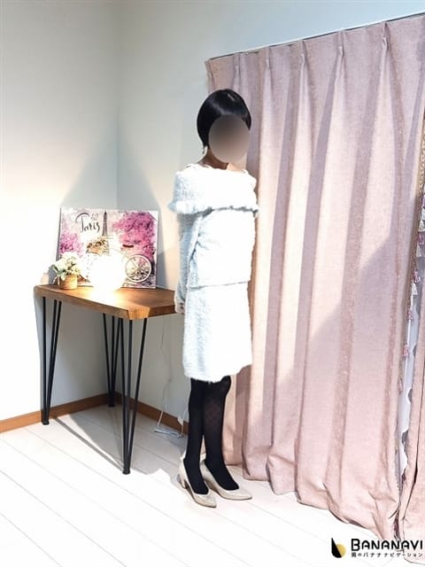 なな 素人・人妻 SHIRAYURI（しらゆり） (浜松発)