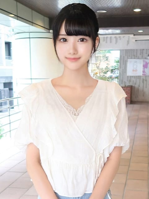 なみ★規格外圧倒的美少女★ 現役女子大生コレクション (池袋発)