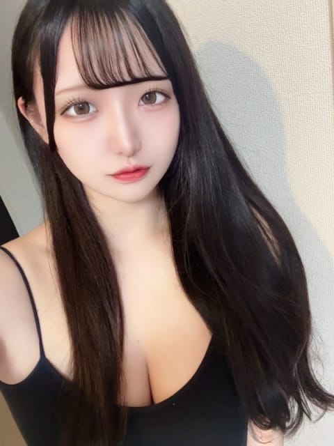 にいな 舐めたくてグループ～君とサプライズ学園～越谷校 (川口・西川口発)