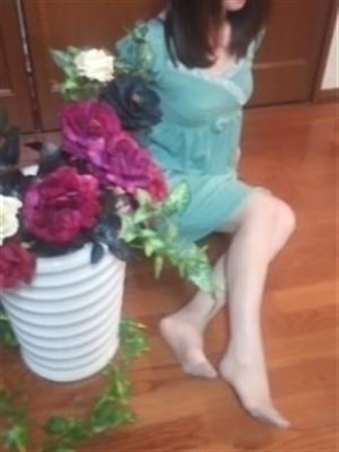 鳥田 高松デリヘル金曜日の妻たち 香川店 (高松発)