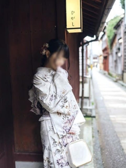 なつね『潮吹きド変態奥様』 金妻 (金沢発)