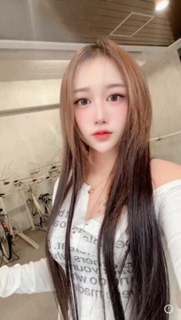 べべ★18才キュート148cm K club KNOCK (鶯谷発)