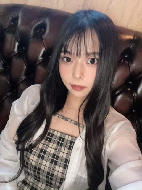 あおい Lilly&rsquo;s (上野・御徒町発)