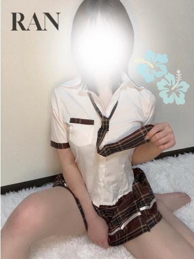 女子大生らん リップ (長崎発)