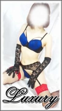 田辺ましろ Luxury (天文館通発)