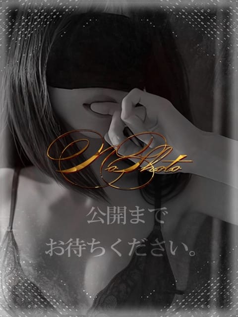 柊舞花 猥らな人妻の男喰い～欲求不満妻の猥褻遊戯～ (沖縄発)