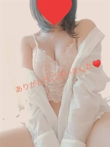 ゆうき☆可愛い清純ロリ極上若奥様 PREMIUM萌え可愛いチョコレート～全てのステージで感動の体験を～ (浜松発)