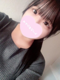 ひなな☆未経験18歳ぴゅあ可愛い