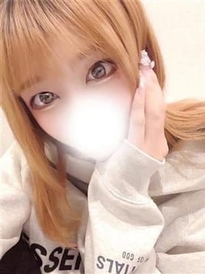 めい【街角素人小柄なアイドル級】 モ～舐めたくて (幕張発)