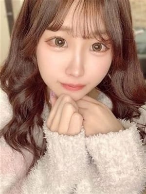 まひる【目を疑うクビレ巨乳】 モ～舐めたくて (幕張発)