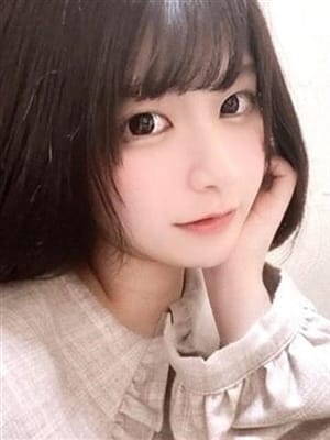 にじ【ケーキ屋さんの看板娘】 モ～舐めたくて (幕張発)