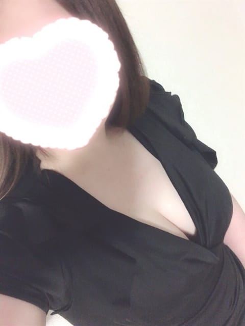 じゅり《ときめいて、謎めいて》 ミセスコレクション 倉敷店 (倉敷発)