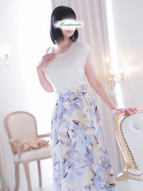 前田（まえだ） ミセス・グランデ鶯谷 (鶯谷発)