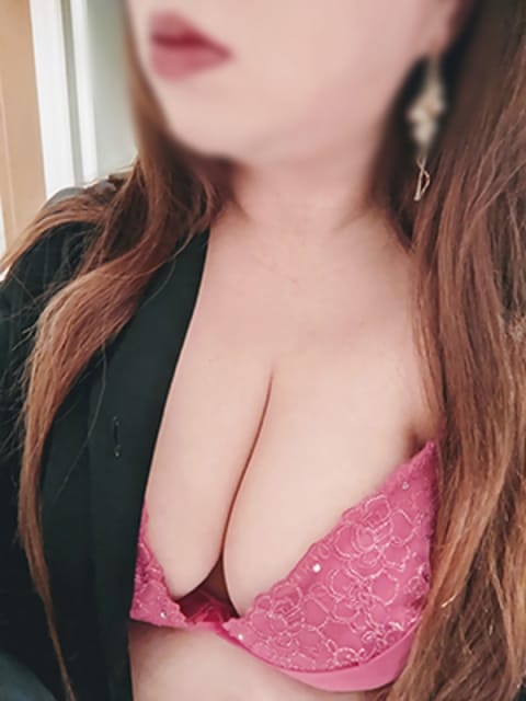 新潟　熟女　裸 おすすめ】新潟のコスプレデリヘル店をご紹介！｜デリヘルじゃぱん