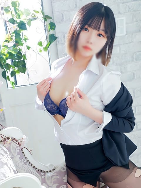 長瀬　ゆりな スケベなOL梅田店 (梅田発)