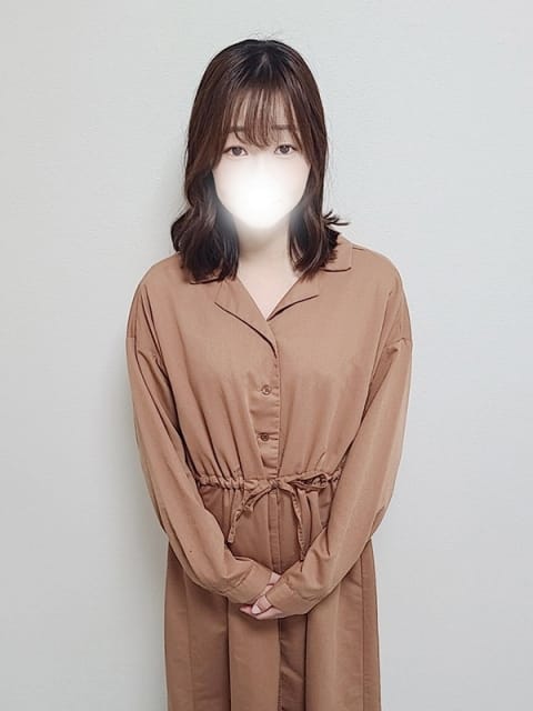 ひなつ ぽちゃカワ女子専門店　藤沢湘南店 (藤沢発)
