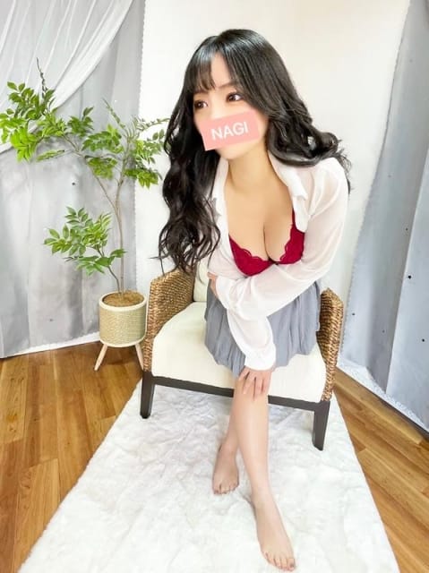 なぎ 脱がされたい人妻　厚木店 (厚木・本厚木発)