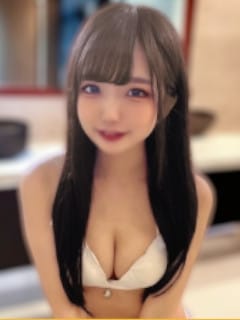 ゆうこ 清楚なドすけべ素人女子大生、お貸しします。 (神田発)