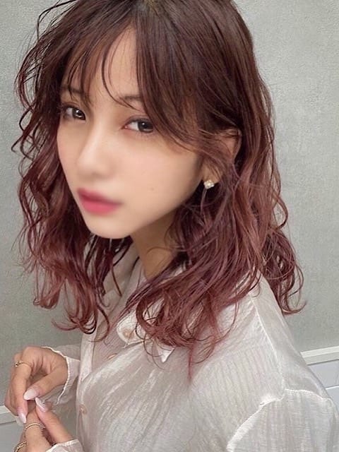 るる 清楚な若妻の恥じらい&hellip; (池袋発)