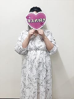 かのん 虹色メロンパイ (仙台発)