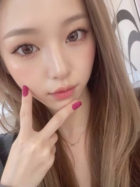 れおな 潮吹きギャル♪ (赤坂発)