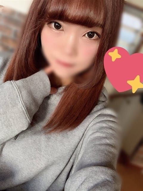 友里奈リカ 職業、女子大生。品川店 (品川発)