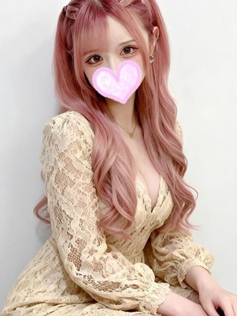 ひなの ＳＳＳ級素人美少女の内緒の推し事 (名駅・納屋橋発)