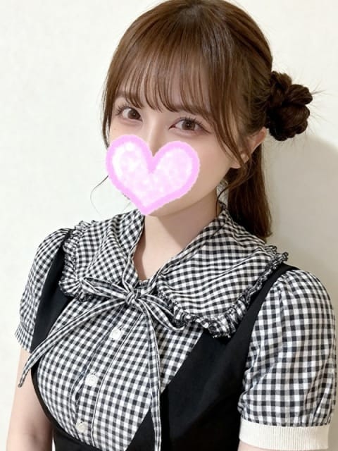 める ＳＳＳ級素人美少女の内緒の推し事 (名駅・納屋橋発)