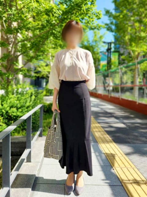 りえこ 完熟ばなな谷九店 (谷九発)