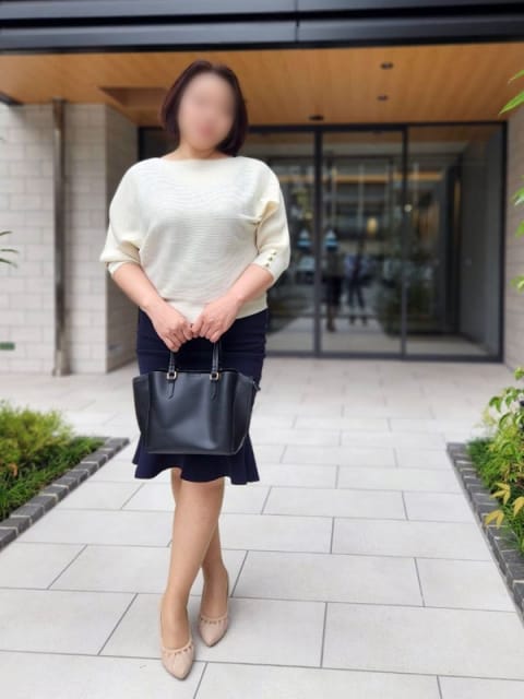 かおるこ 完熟ばなな谷九店 (谷九発)